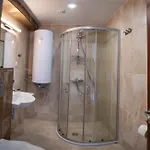 Queen's Palace Apartment *