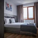 Queen's Palace Apartment Balchik