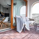 Apartment Queen's Palace *