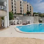 Apartment Queen's Palace Balchik