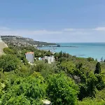 Apartment Queen's Palace *