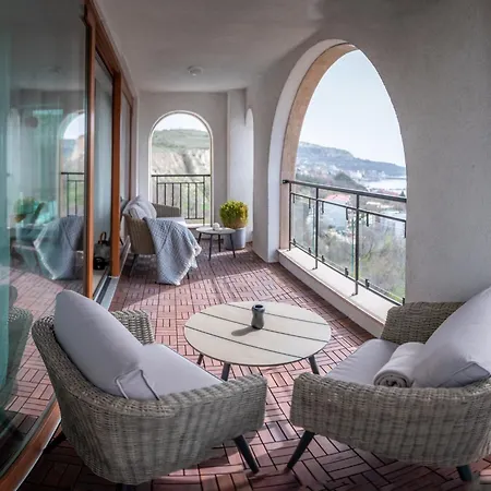 Appartement Queen's Palace Balchik